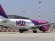Volo Wizz Air per Atene, il Boeing decolla a due secondi dal disastro: svelato l’errore dei piloti a Luton Volo Wizz Air per Atene, il Boeing decolla a due secondi dal disastro: svelato l’errore dei piloti a Luton
