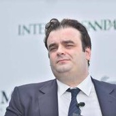 Ue, il ministro greco Pierrakakis è il nuovo presidente dell'Eurogruppo