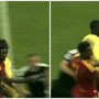 Borussia Dortmund-Roma, Ndicka travolto... dall'arbitro