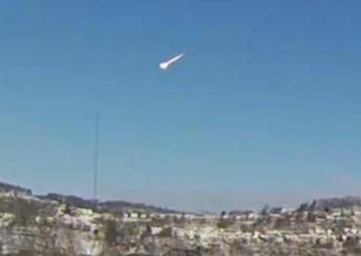 Palla di fuoco dal cielo, dopo il boato casca il meteorite in Usa Palla di fuoco dal cielo, dopo il boato casca il meteorite in Usa