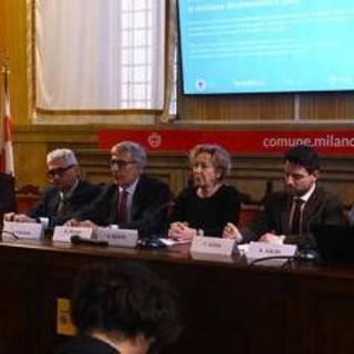 Rifiuti, a Milano le capsule di caffè in alluminio si raccolgono nel sacco giallo