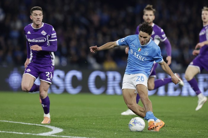 Il Napoli riparte, Vergara e Gutierrez mettono ko la Fiorentina Il Napoli riparte, Vergara e Gutierrez mettono ko la Fiorentina