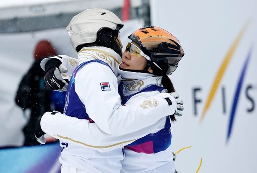I coniugi cinesi Wang e Xu oro negli Aerials e poi bronzo insieme I coniugi cinesi Wang e Xu oro negli Aerials e poi bronzo insieme