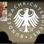 Germania, arrestato per sospetto spionaggio ex capo dell'intelligence tedesca Hanning Germania, arrestato per sospetto spionaggio ex capo dell'intelligence tedesca Hanning