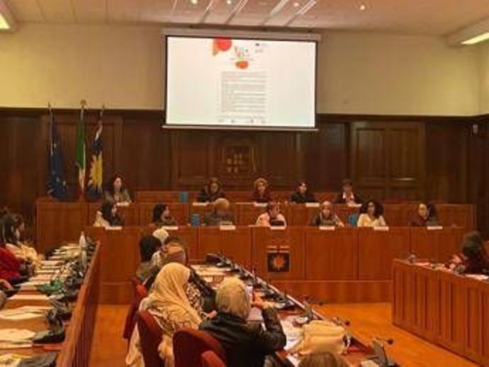 Mutilazioni genitali, nel mondo cala pratica tra le giovani: in Italia coinvolge oltre 88.500 donne Mutilazioni genitali, nel mondo cala pratica tra le giovani: in Italia coinvolge oltre 88.500 donne