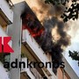 Roma, scoppia un incendio in un palazzo: fiamme e paura in viale Togliatti