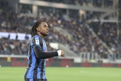 Caso Lookman, i tifosi dell'Inter si dividono sui social: &quot;C'è di meglio&quot;, &quot;Alzate l'offerta&quot;