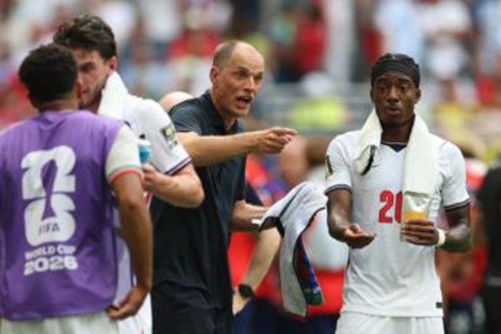 Norvegia-Inghilterra, Schjelderup segna e Tuchel reclama fallo. Poi gol annullato a Kane