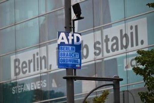 Afd spaventa la chiesa, il messaggio dopo le elezioni in Germania: "Chi ha vinto rispetti la Costituzione" Afd spaventa la chiesa, il messaggio dopo le elezioni in Germania: "Chi ha vinto rispetti la Costituzione"