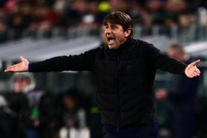 Napoli, Conte contro il Var: "Errori difficili da accettare, serve onestà per calcio pulito"