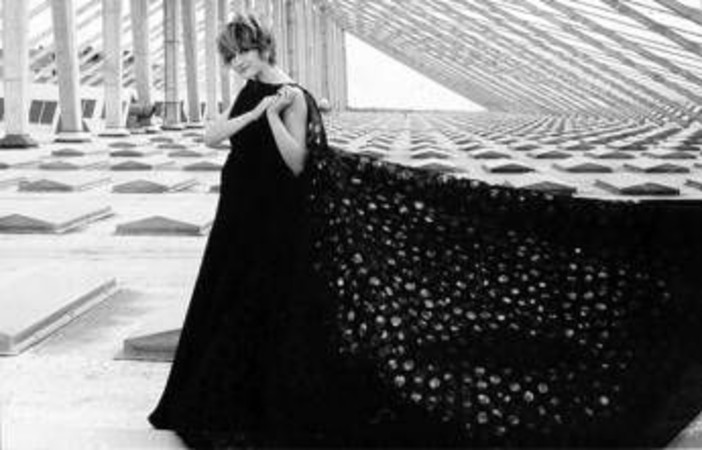 'Pasta diva', Barilla celebra il sodalizio con Mina tra pubblicità e moda 'Pasta diva', Barilla celebra il sodalizio con Mina tra pubblicità e moda