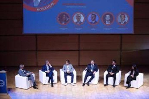 Sinergie 2025 chiude edizione “Visione” e presenta Manifesto, la community per agenti immobiliari Sinergie 2025 chiude edizione “Visione” e presenta Manifesto, la community per agenti immobiliari