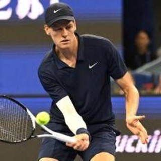 Sinner, tutto facile a Pechino: batte Cilic all'esordio e vola agli ottavi