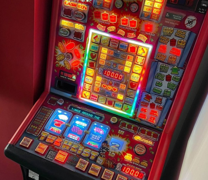 Maxi controlli in tutta Italia su gioco illegale, sanzioni per 5,7 milioni Maxi controlli in tutta Italia su gioco illegale, sanzioni per 5,7 milioni