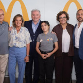 Inclusione e futuro, giovani rifugiati al lavoro nei ristoranti McDonald’s di Roma Inclusione e futuro, giovani rifugiati al lavoro nei ristoranti McDonald’s di Roma