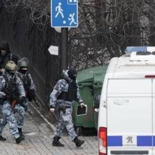 Russia, esplode auto a Mosca: ucciso ufficiale Stato Maggiore. Accuse a Kiev