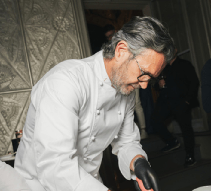 Carlo Cracco: "Cultura tartufo è valore eccellenza gastronomica" Carlo Cracco: "Cultura tartufo è valore eccellenza gastronomica"