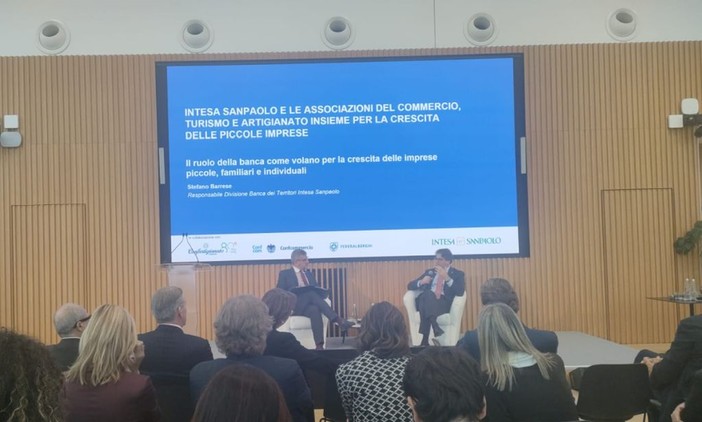 Intesa Sanpaolo, piano da 20 mld per la crescita di piccole imprese e territori