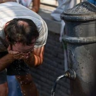 Caldo anomalo sull'Italia, 4 bollini rossi oggi: le città più a rischio