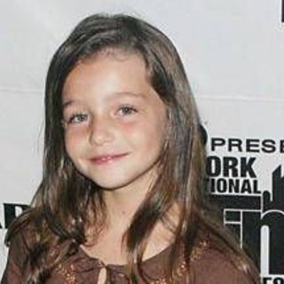 Sophie Nyweide, è giallo sulla morte dell'attrice: dalla gravidanza all'ipotesi overdose