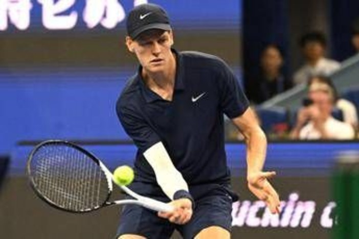 Sinner, tutto facile a Pechino: batte Cilic all'esordio e vola agli ottavi