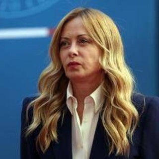 Meloni: "Non leggo le parole di Mattarella sulla scuola come contestazione. Bollo auto? Non tagliamo sanità"
