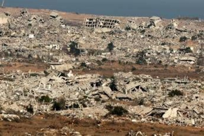 Gaza, rebus ricostruzione: paesi arabi dicono no a piano Usa. E Israele 'avverte' il Libano