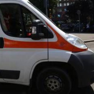 Travolto da muletto in un'azienda del piacentino, muore 64enne