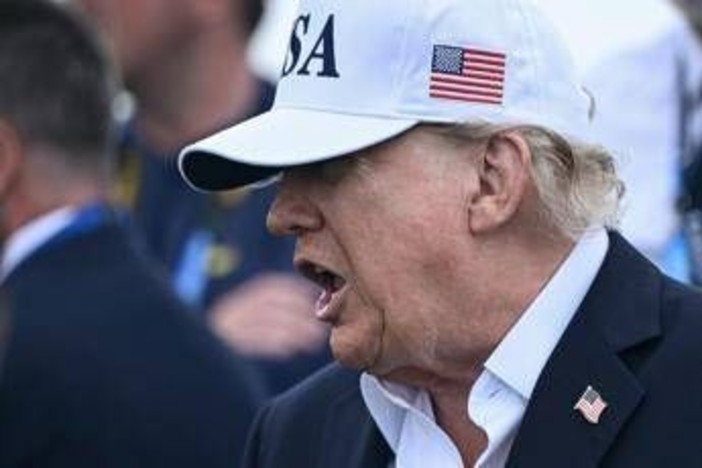 Ucraina, raid Russia al confine con Polonia. Kiev e Varsavia: "Escalation". Trump frena Zelensky: "Non attaccare le raffinerie" Ucraina, raid Russia al confine con Polonia. Kiev e Varsavia: "Escalation". Trump frena Zelensky: "Non attaccare le raffinerie"