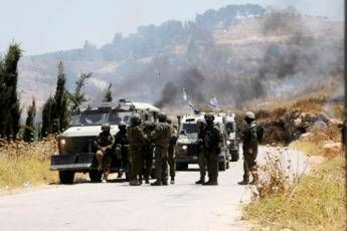 Attivisti italiani in Cisgiordania allontanati da Idf, fonti: "Stanno bene, evacuati in altro villaggio" Attivisti italiani in Cisgiordania allontanati da Idf, fonti: "Stanno bene, evacuati in altro villaggio"