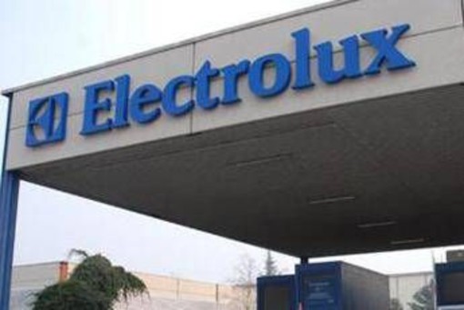 Electrolux, annuncia 1.700 esuberi in Italia e chiude lo stabilimento di Cerreto d'Esi