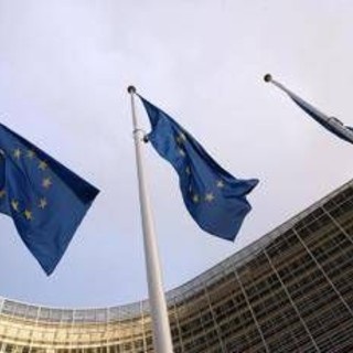 Conti pubblici, Ue: Italia rispetta procedura per deficit