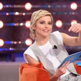"Da Noi…a Ruota Libera", oggi Tosca D'Aquino e Monica Guerritore ospiti di Francesca Fialdini "Da Noi…a Ruota Libera", oggi Tosca D'Aquino e Monica Guerritore ospiti di Francesca Fialdini