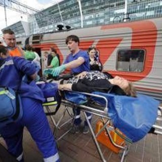 Russia, crollano due ponti ferroviari al confine con l'Ucraina: indagine per terrorismo