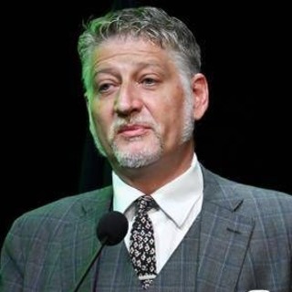 Giuli: &quot;Il Corriere ha definito l'intervista 'bella e puntuale', poi l'ha censurata&quot;