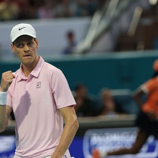 Sinner batte anche Zverev, finale a Miami contro Lehecka