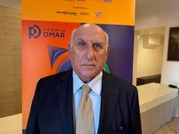 Salute, Mantovano (Aaee): "Con nuove terapie migliorata qualità di vita di persone con angioedema" Salute, Mantovano (Aaee): "Con nuove terapie migliorata qualità di vita di persone con angioedema"