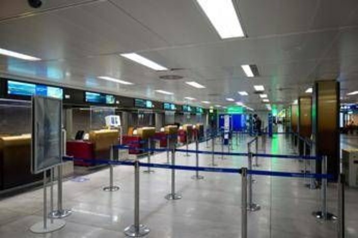 Trasporto aereo, sciopero del 28 novembre: i diritti dei viaggiatori Trasporto aereo, sciopero del 28 novembre: i diritti dei viaggiatori