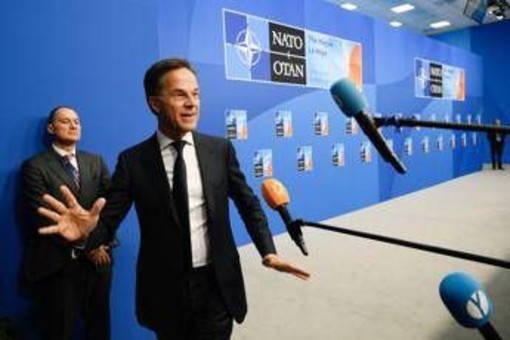 Russia, l'allarme di Rutte: &quot;Nuovi missili di Putin potrebbero colpire Roma o Londra&quot;