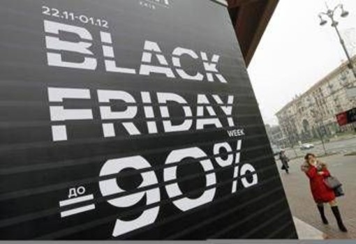 Black Friday, allarme truffe online: i consigli per evitarle Black Friday, allarme truffe online: i consigli per evitarle