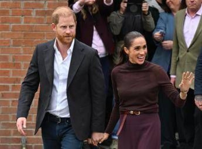 Harry vuole far pace con la Famiglia Reale: "Ma ci sono alcune persone che non vogliono"