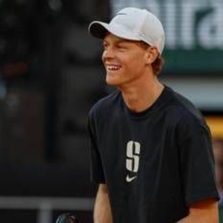 Roland Garros al via, caldo record a Parigi: i big vogliono giocare di sera