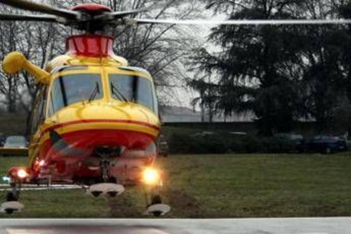 Incidente elicottero in Val Pusteria, ricerche in corso Incidente elicottero in Val Pusteria, ricerche in corso