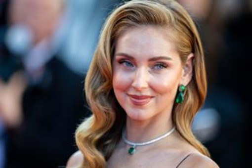 Chiara Ferragni: "Io ingrassata e invecchiata? Amo il mio corpo, sono fiera della persona che sono" Chiara Ferragni: "Io ingrassata e invecchiata? Amo il mio corpo, sono fiera della persona che sono"
