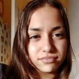 Modena, apprensione per la 14enne scomparsa sabato notte: Agnes Cristina Piliego non ha con sé il cellulare Modena, apprensione per la 14enne scomparsa sabato notte: Agnes Cristina Piliego non ha con sé il cellulare