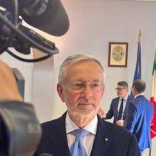 Ebner (Cam. Commercio Bolzano): "Nord e Sud dialogano con il linguaggio dei sapori" Ebner (Cam. Commercio Bolzano): "Nord e Sud dialogano con il linguaggio dei sapori"
