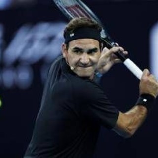 Federer, vacanza italiana sulla terra rossa: il match a Taormina con Arnault Federer, vacanza italiana sulla terra rossa: il match a Taormina con Arnault