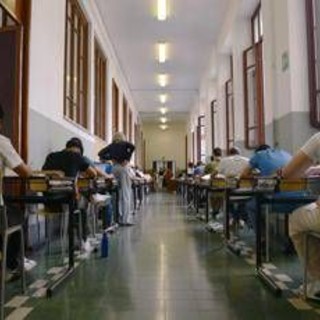 Maturità, fonti ministero: &quot;Nessun dietrofront su ammissione a esame&quot;