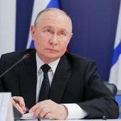 Putin ammette: "Da raid Ucraina danni a economia". Russia costretta a importare carburante