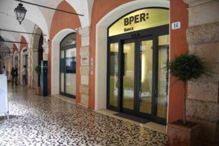 Bper, al via bando per 300 borse di studio da 500 euro